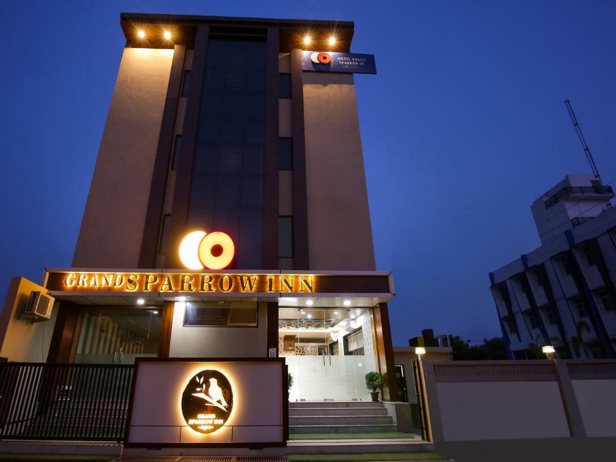 Hotel Grand Sparrow Inn Agra  Extérieur photo