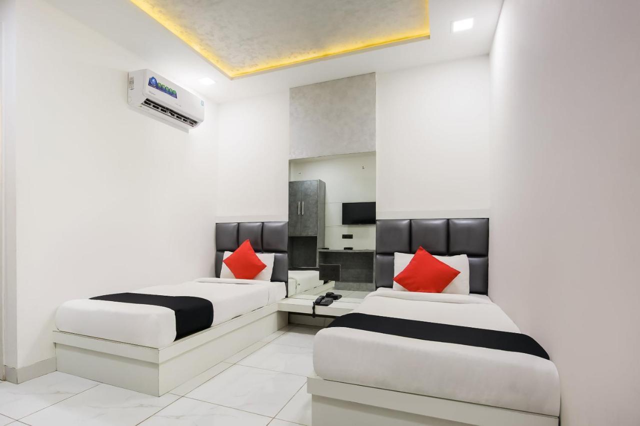 Hotel Grand Sparrow Inn Agra  Extérieur photo